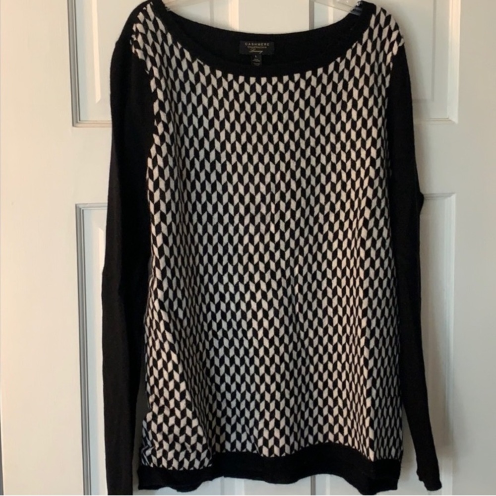 Charter Club luxury cashmere sweater. Large.